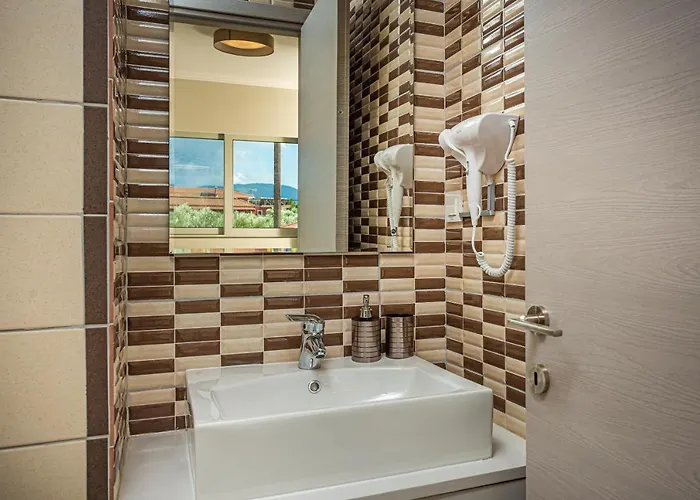 Metsovo Big Apts * Laganas