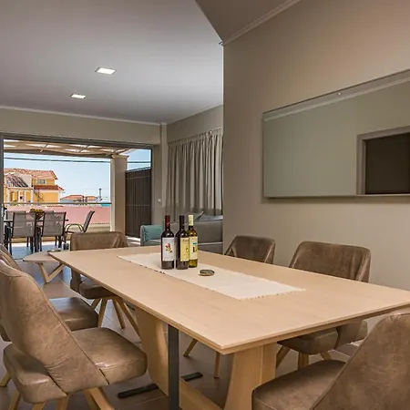 Metsovo Big Apts Διαμέρισμα