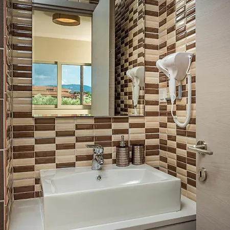 Metsovo Big Apts * Laganász